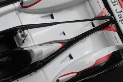 1:43 MINICHAMPS 400041305 Audi R8 24H LM 2004 #5 model car