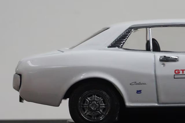 1:43 EBBRO 43619 Toyota Celica 1600GT White