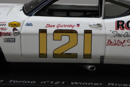 1:43 SPARK S3594 Ford Torino Riverside Winner 1968 #121