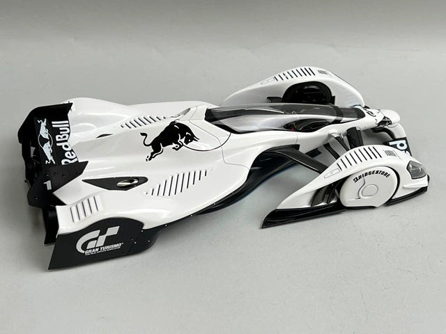 1:18 AUTOart 18105 Red Bull X2010 White model car