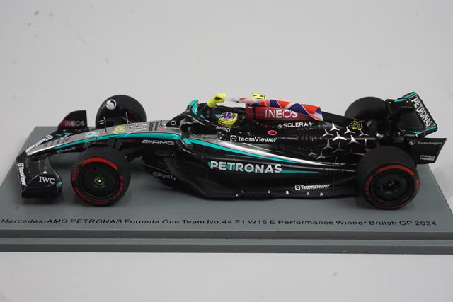 1:43 Spark S9533 Mercedes-AMG Petronas F1 Team W15E Performance British Grand Prix Winner 2024 #44 L. Hamilton