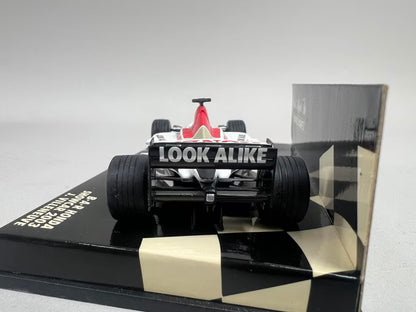 1:43 MINICHAMPS 400030086 BAR Honda Show Car 2003 #16 J. Villeneuve