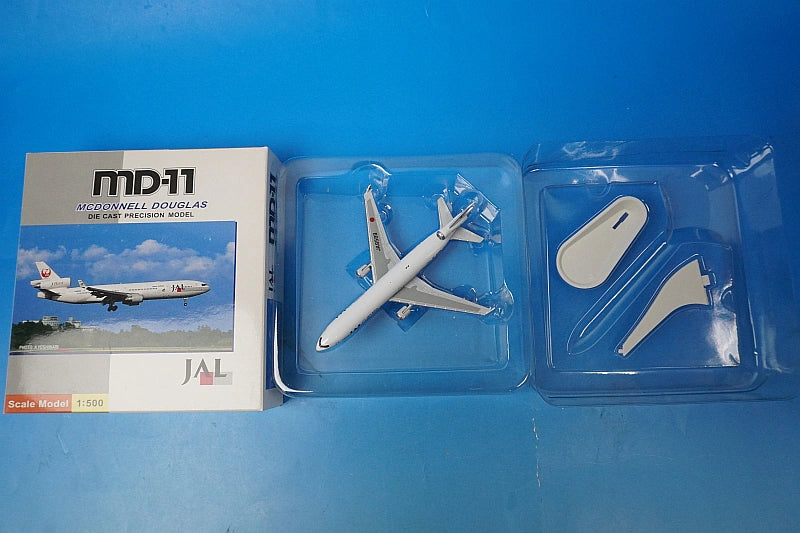 1:500 MD-11 JAL J Bird Ptarmigan JA8589 SJJAL141 Gulliver airplane model