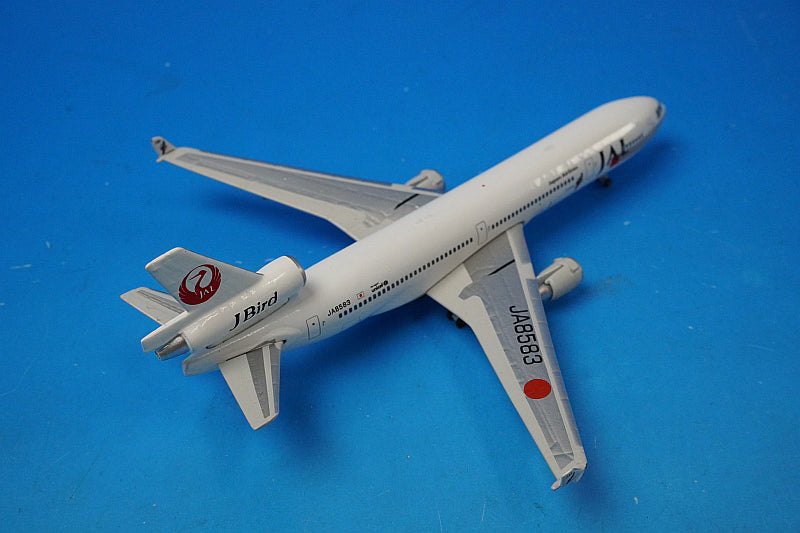1:400 MD-11 JAL J-Bird Golden Eagle JA8583 10074 Phoenix airplane model