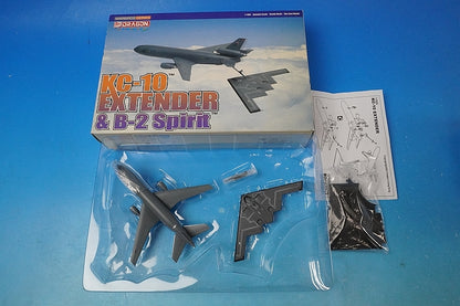 1:400 KC-10 Extender & B-2 Spirit 55601 Dragon airplane model