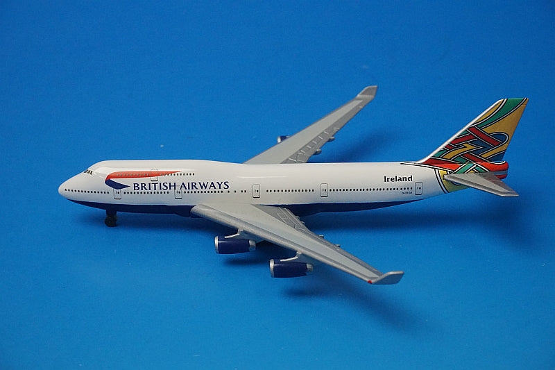 1:500 B747-400 A319 B737-200 British South Africa Ireland Union Flag Canada Diorama Accessories 4 aircraft SET 512190 Herpa