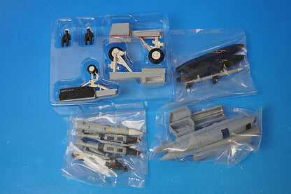 1:72 F-14B Tomcat US Navy 103rd Fighter Squadron Jolly Rogers USS J.F. Kennedy AA103 HA5204 Hobby Master airplane model