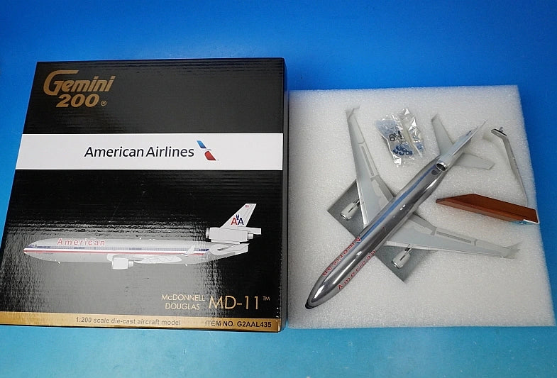 1:200 MD-11 AA American N1764B G2AAL435 Gemini airplane model