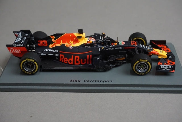 1:43 SPARK S6078 Aston Martin Red Bull Racing Team #33 TBC 2019 RB15 M.Verstappen model car