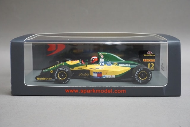 1:43 SPARK S5356 Lotus 107 6th France GP 1992 #12 model car
