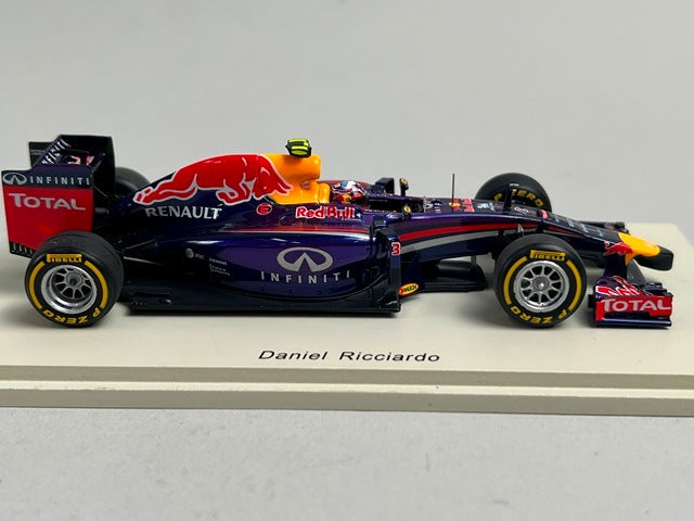 1:43 SPARK S3086 Infiniti Red Bull Racing RB10 Australian GP 2014 #3 Daniel Ricciardo