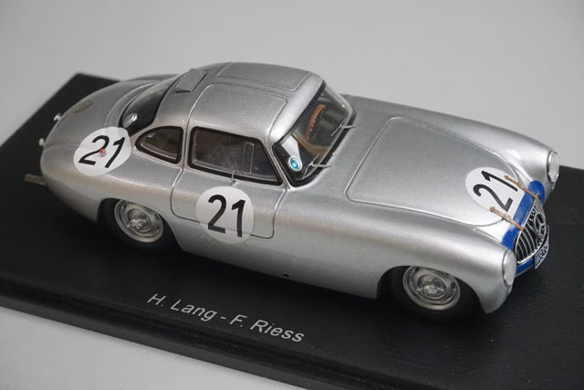 1:43 Spark 43LM52 Mercedes-Benz 300SL Le Mans 24H 1952 #21 H. Lang F. Riis model car