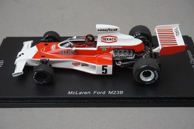 1:43 SPARK Mc-ES-1622-02 McLaren Ford M23B World Champion 1974 #5 E.Fittipaldi model car