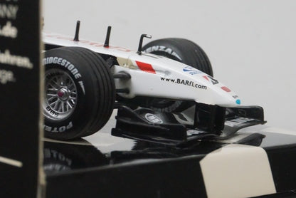 1:43 MINICHAMPS 400030087 BAR Honda Show Car 2003 #17 J. Button