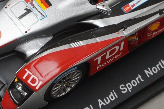 1:43 SPARK S0681 Audi R10 TDI Sport North American Le Mans 2007 #1 model car