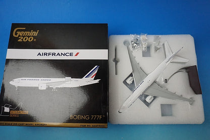 1:200 B777LRF Air France F-GUOC open/close selection type F-GUOC G2AFR956 Gemini airplane model