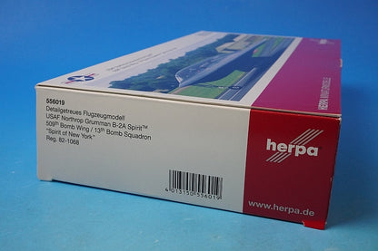 1:200 B-2A U.S. Air Force 509th Bomb Wing 13th Bomb Squadron Spirit of New York 556019 Herpa airplane model