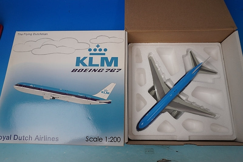 1:200 B767-300 KLM Netherlands PH-BZG 2300 JC Wings airplane model