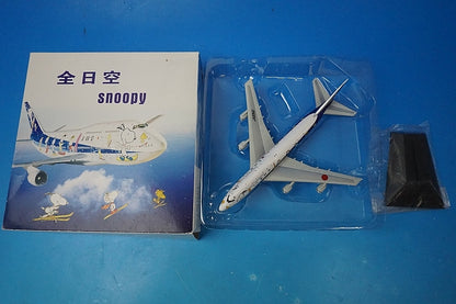 1:400 B747-400 ANA Snoopy Jet JA8961 C&C airplane model