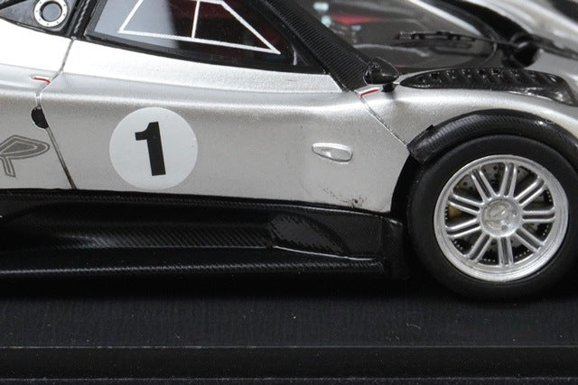 1:43 SPARK S0697 Pagani Zonda R 2007 #1 model car