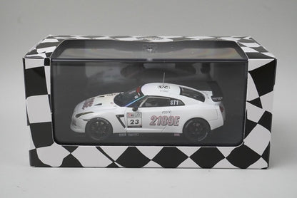 1:43 EBBRO 44417 Nissan NISMO GT-R Super Taikyu 2010 Fuji #23 model car