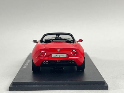 1:43 Spark S0397 Alfa Romeo 8C Spider Prototype 2005 Red