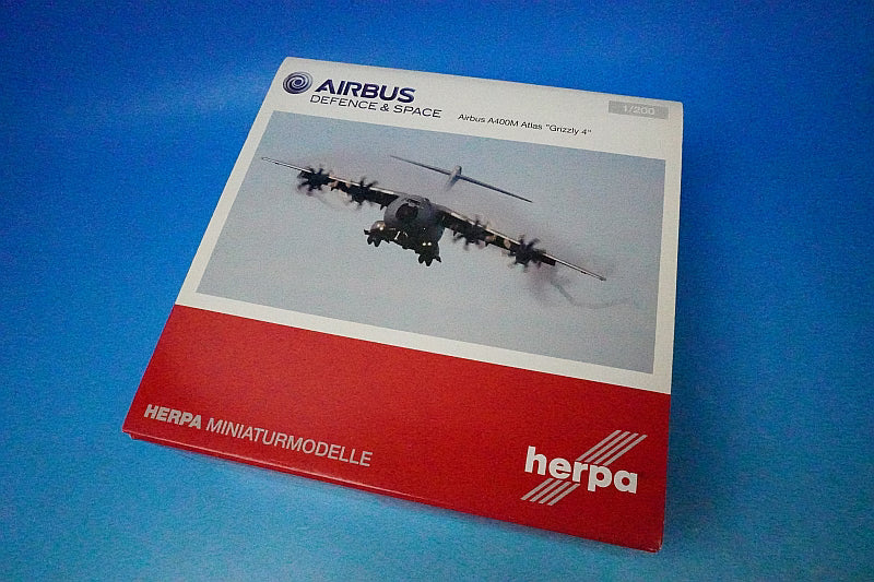 1:200 A400M Atlas Test Aircraft "Grizzly 4" (EC-404) 556736 Herpa airplane model