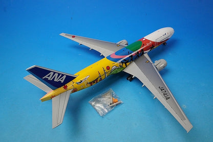 1:200 B777-200ER ANA HELLO 2020 JET JA741A EW2772001 JC Wings airplane model