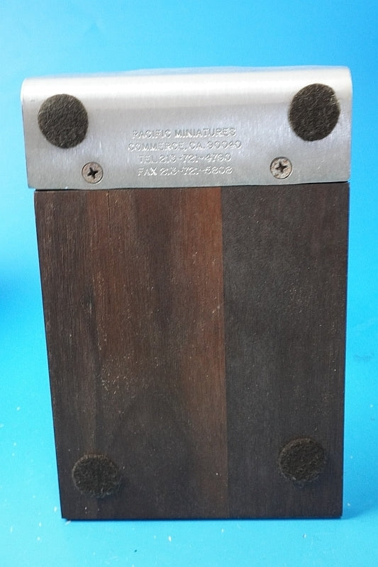 1:100 B747-400 ANA Marine Jumbo JA8963 PACMIN airplane model