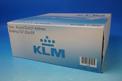 1:200 B767-300 KLM Netherlands PH-BZG 2300 JC Wings airplane model