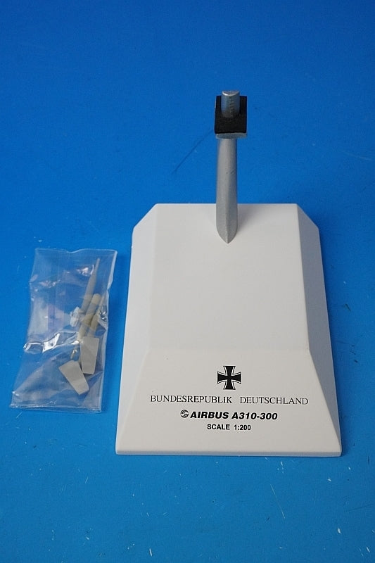 1:200 A310-300 German Government Aircraft 10+22 XX2787 JC Wings airplane model