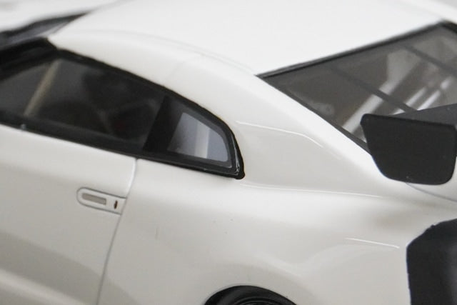 1:43 HPI 8457 Nissan GT-R R35 NISMO Test Car Fuji 2009 model car