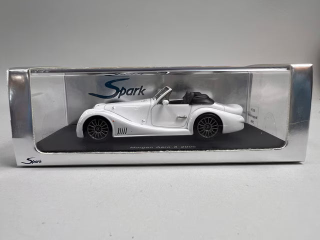 1:43 Spark S0374 Morgan Aero 8 2006 White