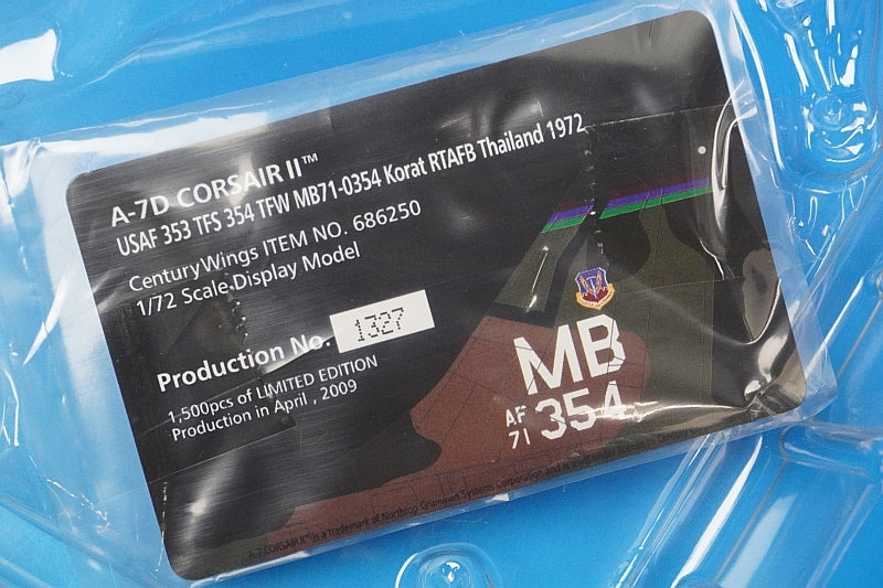 1:72 A-7D Corsair II USAF Korat Air Base 1972 686250 CENTURY WINGS airplane model