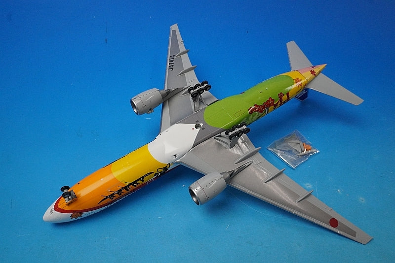 1:200 B777-200ER ANA HELLO 2020 JET JA741A EW2772001 JC Wings airplane model