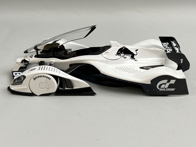 1:18 AUTOart 18105 Red Bull X2010 White model car