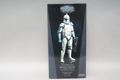 TAKARA TOMY Star Wars Clone Trooper Lieutenant Episode 2 Version 12-inch Figure