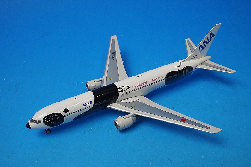 1:400 B767-300 ANA FLY! Panda JA606A 10395 Phoenix airplane model