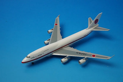 1:500 B747-400 JASDF Japanese Government Aircraft 20-1101 511575 Herpa airplane model