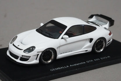 1:43 SPARK S0719 Gemballa Avalanche GTR 650 EVO-R 2007 White model car