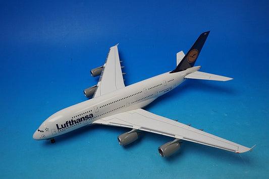 1:200 A380-800 Lufthansa Frankfurt am Main D-AIMA 550727 Herpa airplane model