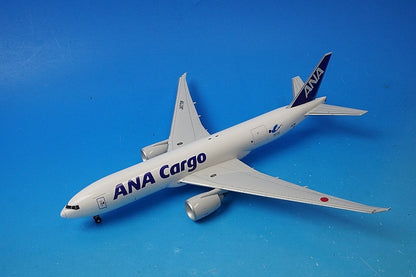 1:200 B777F ANA Cargo with gear JA771F NH20140 ANA airplane model