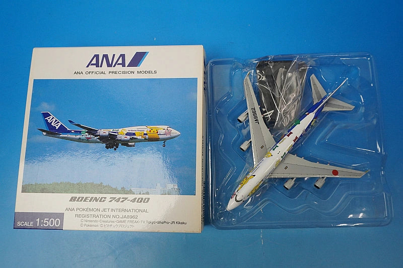1:500 B747-400 ANA Pokemon Jet International JA8962 NH50029 ANA airplane model