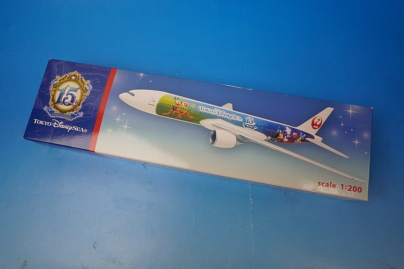 1:200 B777-200 JAL Tokyo DisneySea 15th Anniversary No Registration Number FAC-016999-16301 airplane moodel