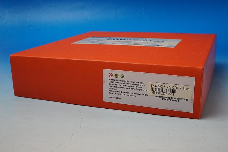 1:400 B777-300ER Cathay Pacific Oneworld B-KQI EW477W003 JC Wings airplane model