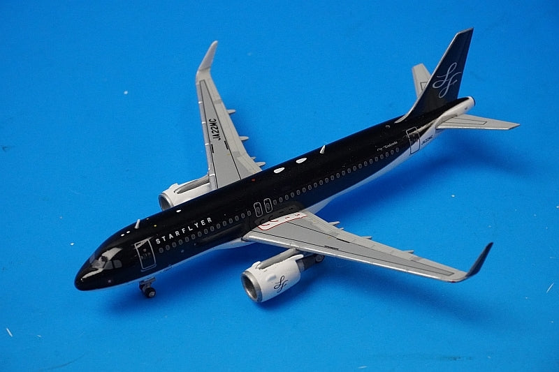 1:400 A320-200 Starflyer JA22MC SFJ4004 Gemini airplane model