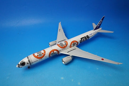 1:200 B777-300ER ANA STAR WARS Star Wars BB-8 JA789A NH20094 ANA airplane model