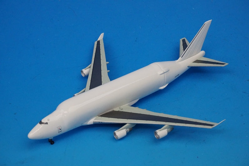 1:400 B747-400LCF All White Dream Lifter N747BC 55154 Dragon