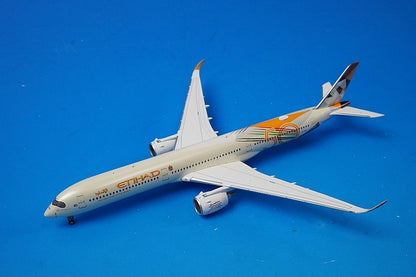 1:400 A350-1000XWB Etihad Year of the 50th A6-XWB XX4496 JC Wings airplane model