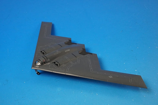 1:200 B-2A U.S. Air Force 509th Bomb Wing 393rd Bomb Squadron #88-0328 556989 Herpa airplane model
